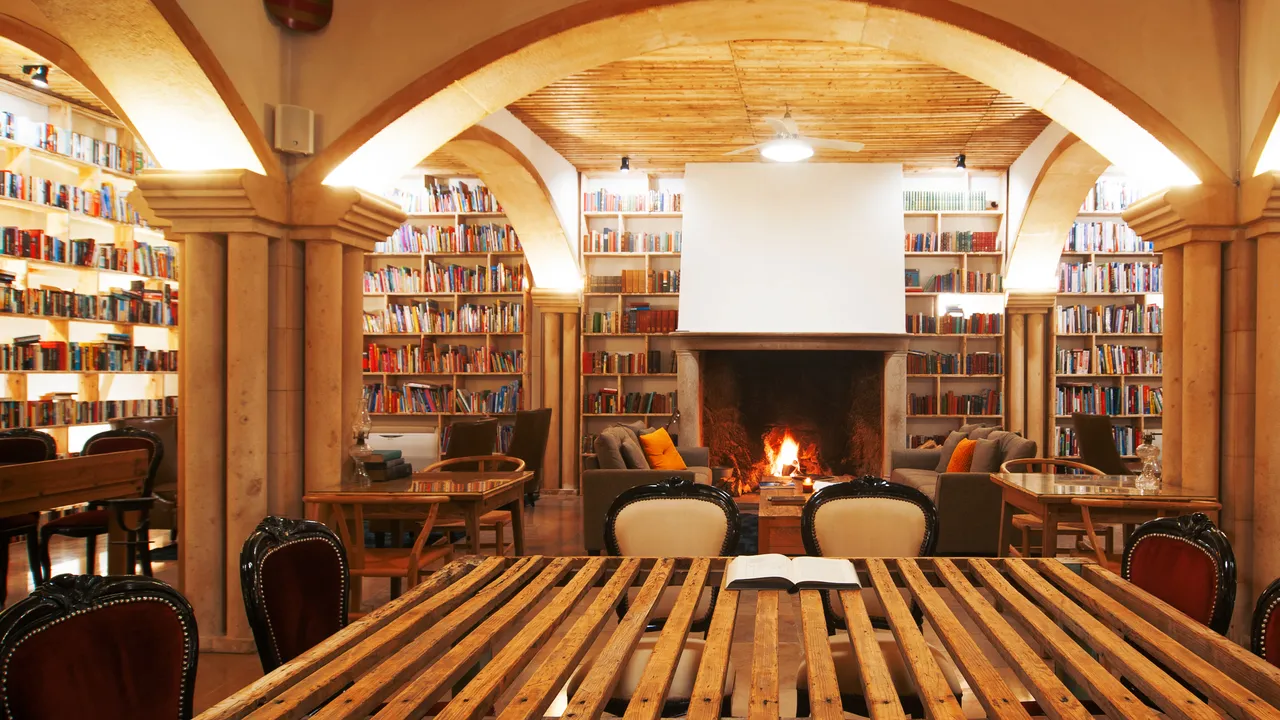 The Literary Man Hotel in Portugal Is a Book Lover’s Paradise [Where to Stay]